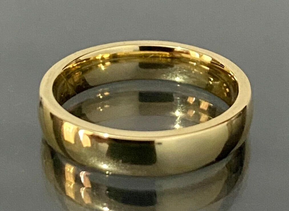 18K Yellow Gold Wedding Band Ring Size H 1/2 - 4