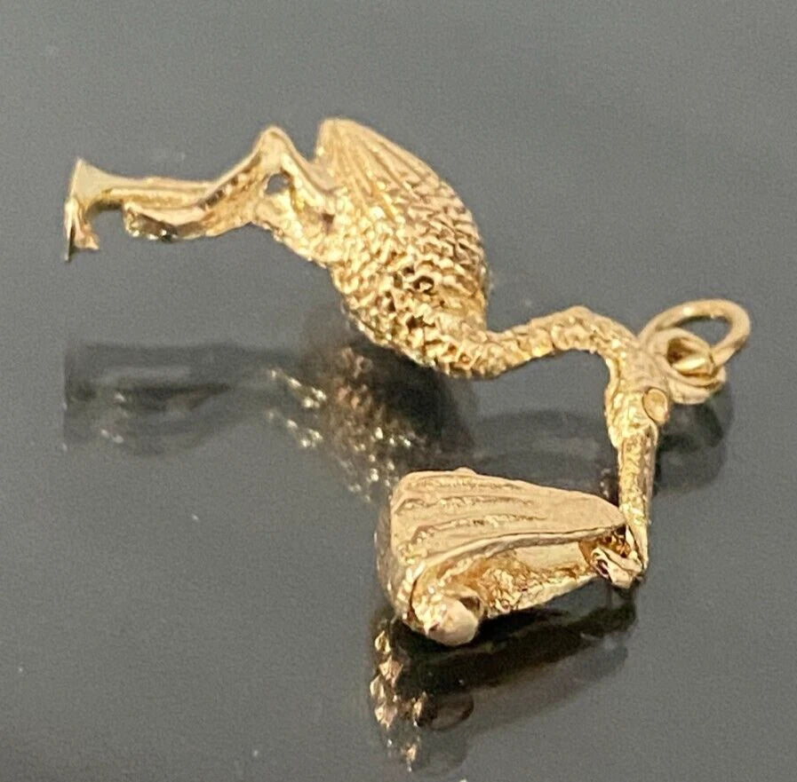 9K Yellow Gold Stork & Baby Charm Pendant 23.0mm high