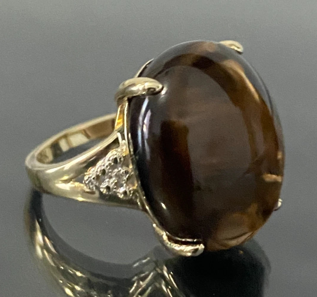 10CT Yellow Gold W/ Cabochon Smoky Quartz & Diamond Ring Size M - 6 1/4