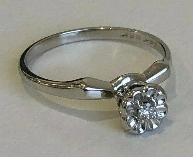 14K White Gold & Diamond Flower Head Solitaire Ring Size M 1/2 - 6 1/4