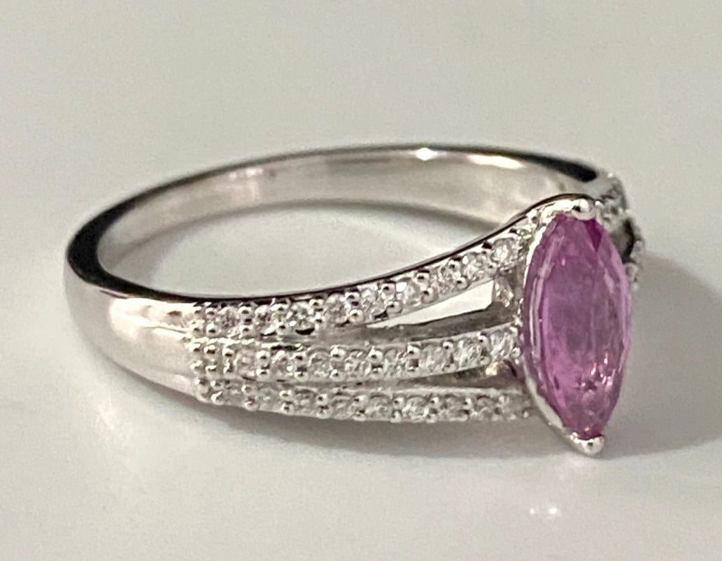 18K White Gold W/Pink Sapphire & Diamond Ring Size N 1/2 - 7