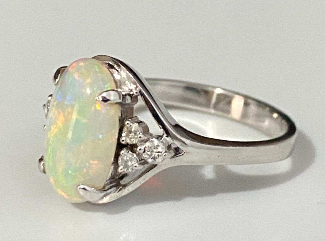 14K White Gold With Opal & Diamond Ring Size N - 6 3/4