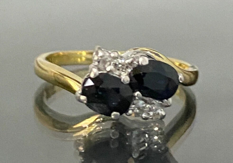 18K Yellow Gold W/ Sapphire & Diamond Crossover Ring Size M - 6