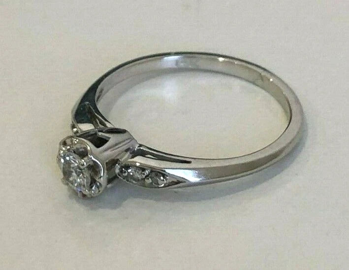 14K White Gold & Diamond Illusion Set Solitaire Ring Size K - 5 1/8