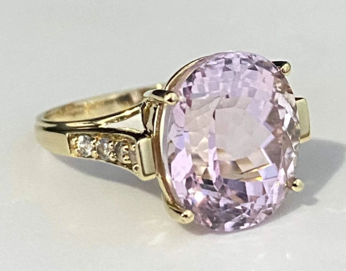 9K Yellow Gold With 10.0CT Pink Kunzite Ring Size N 1/2 (US 7)