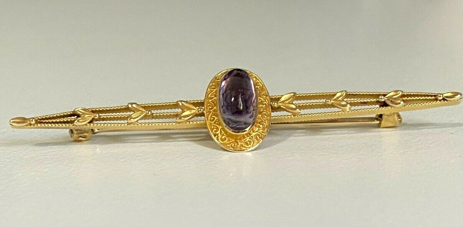 10K Yellow Gold Foiled-Back Gemstone Leaves Decoration Brooch 63mm Long