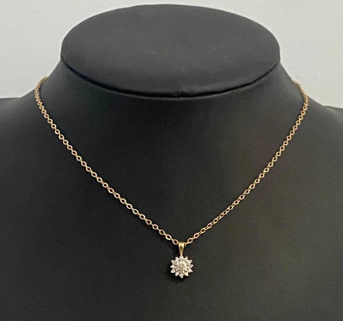 9K Yellow Gold & 0.15CT Diamond Cluster Pendant