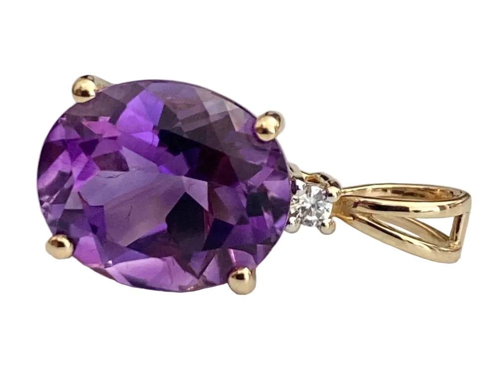 10K Yellow Gold Amethyst pendant 20.5mm