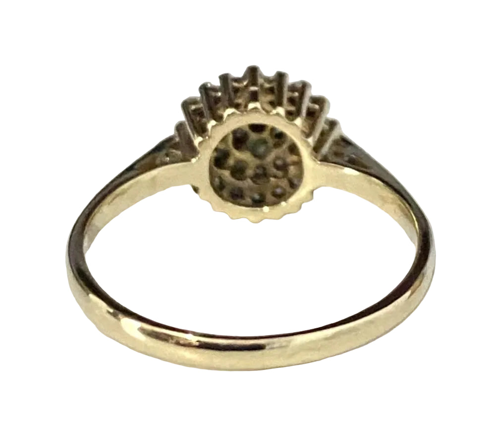 9K Yellow Gold & 0.25CT Diamond Cluster Ring Size N (US 6.75)