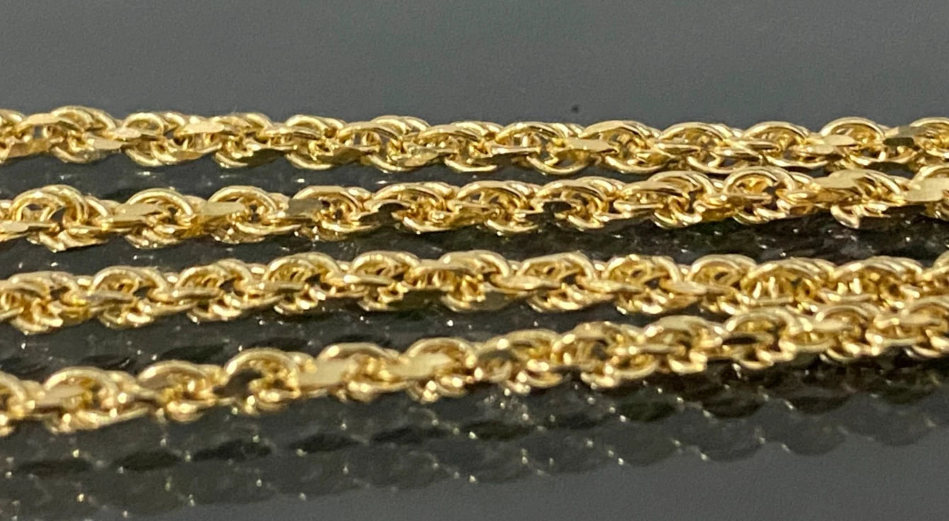 18K Yellow Gold Rope Link Chain Necklace 49.5cm Long