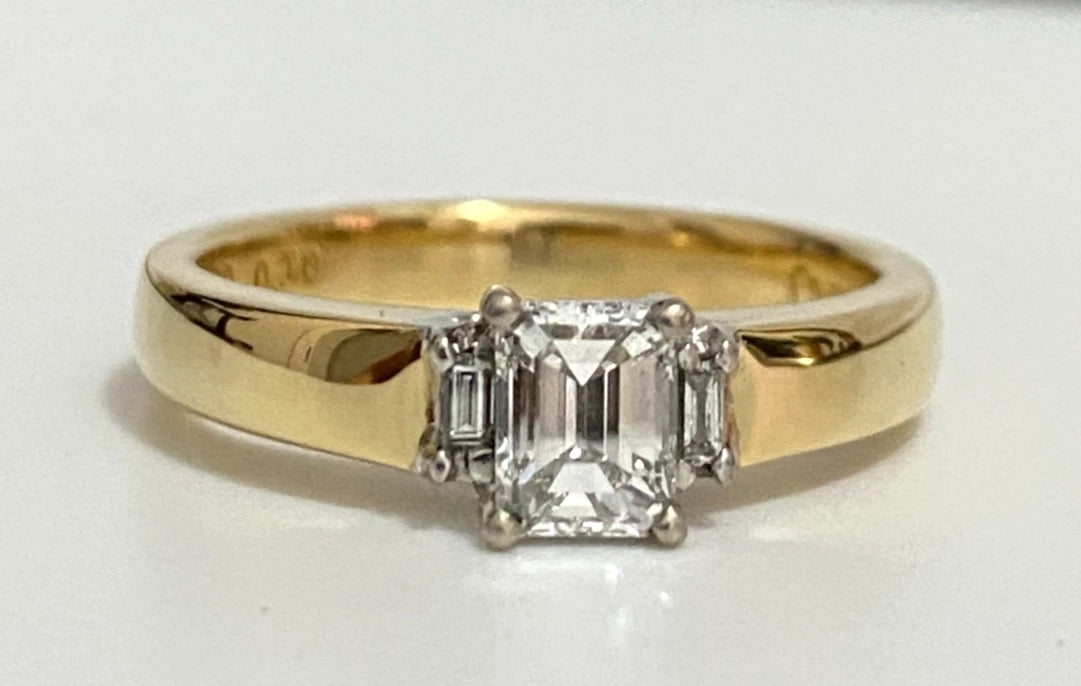 18K Yellow Gold & Diamond Solitaire Engagement Ring - Size T (US 9.75)