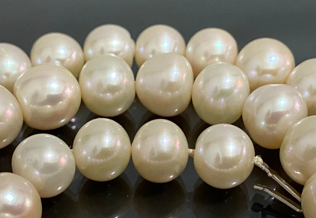 White Cultured Pearls Single-Strand Necklace W/ 18K White Gold Clasp 44cm Long