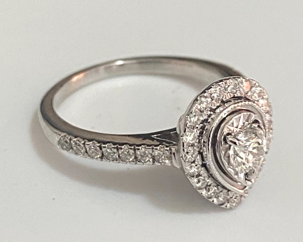 18ct White Gold Diamond Pear-Shaped Halo Ring – IGI Certified – 0.50ct