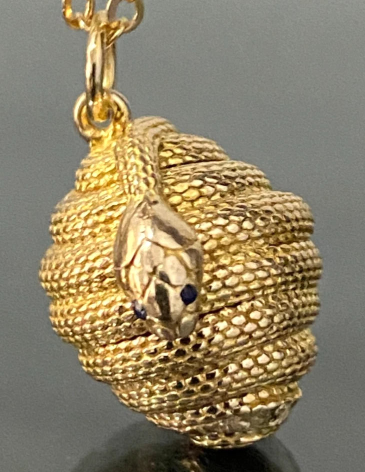 9K Yellow Gold and Sapphire SNAKE Pendant 21.0mm High