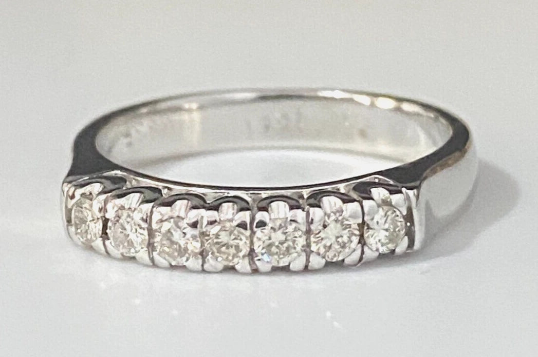 18K White Gold & 0.30CT Diamond Eternity Band Ring Size O - 7