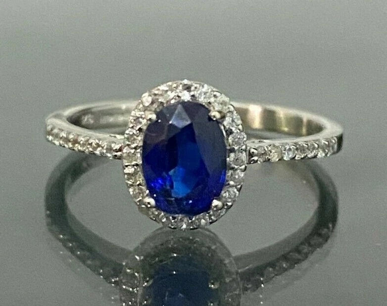 9K White Gold W/ Kyanite & White Zircon Engagement Ring Size N - 6 1/2