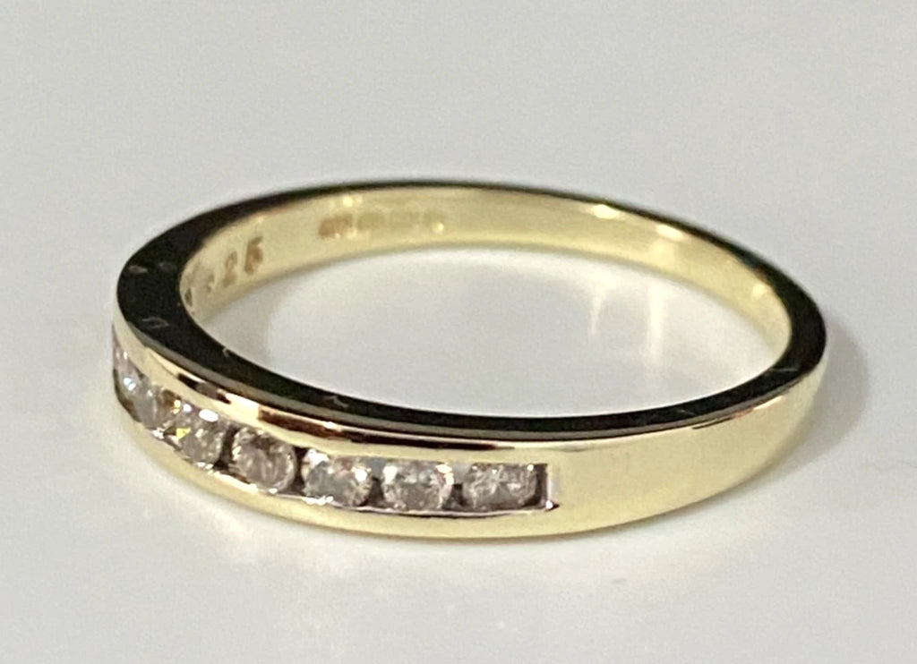 9K Yellow Gold & 0.25CT Diamond Channel Set Wedding Band Ring Size M - 6 1/4