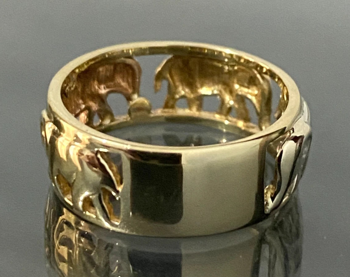 9K Yellow Gold Elephant Band Ring Size O 1/2 - 7 1/2