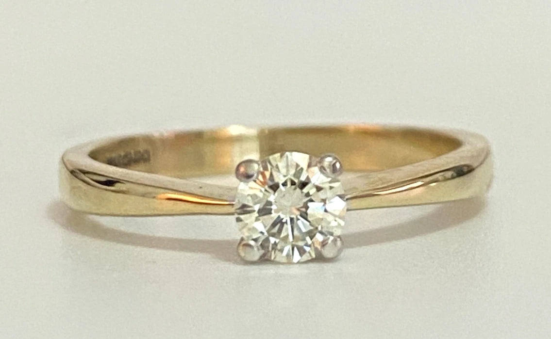 9K Yellow Gold & 0.33CT Diamond Solitaire Engagement Ring - Size M (US 6.25)