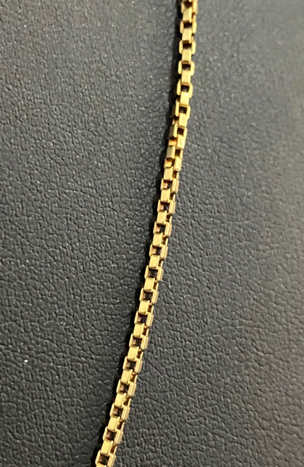 18K Yellow Gold Box Link Chain Necklace 54cm Long