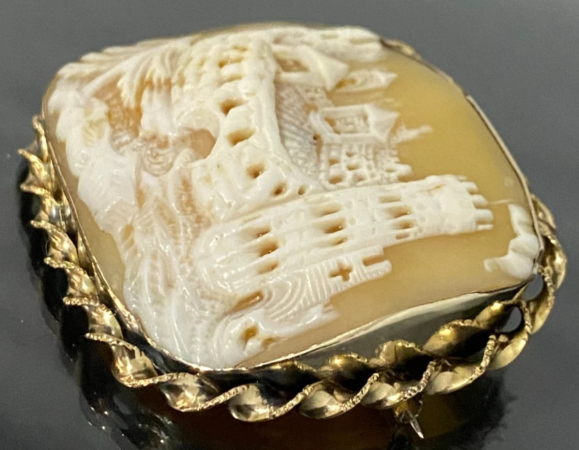 Victorian Yellow Rolled Gold & Carved Cameo Brooch/Pendant
