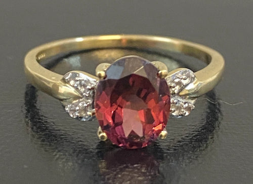 10ct Yellow Gold Garnet & Natural Zircon Ring Size R 1/2 (US 9)