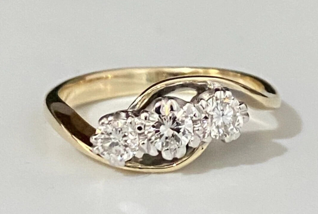 9K Yellow Gold & 0.45CT Diamond Three Stone Ring Size J 1/2 - 5