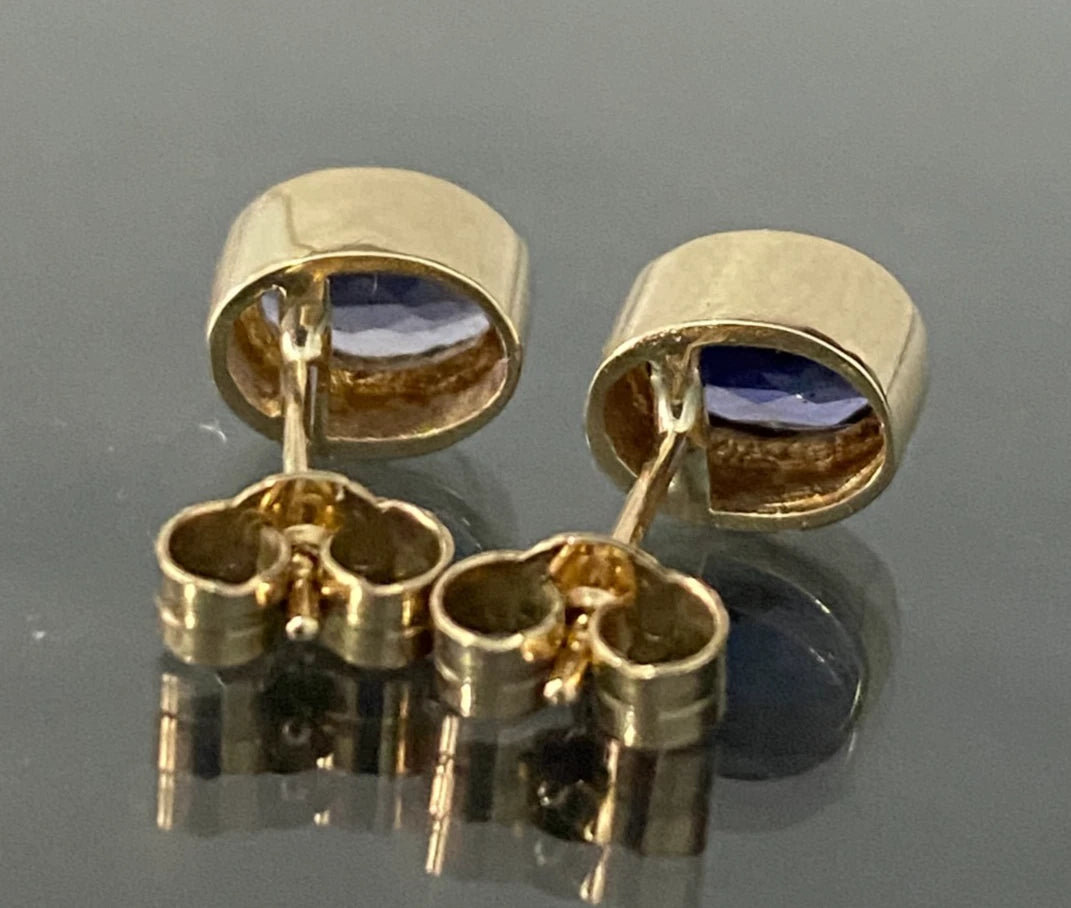 9K Yellow Gold & Iolite Bezel Set Stud Earrings