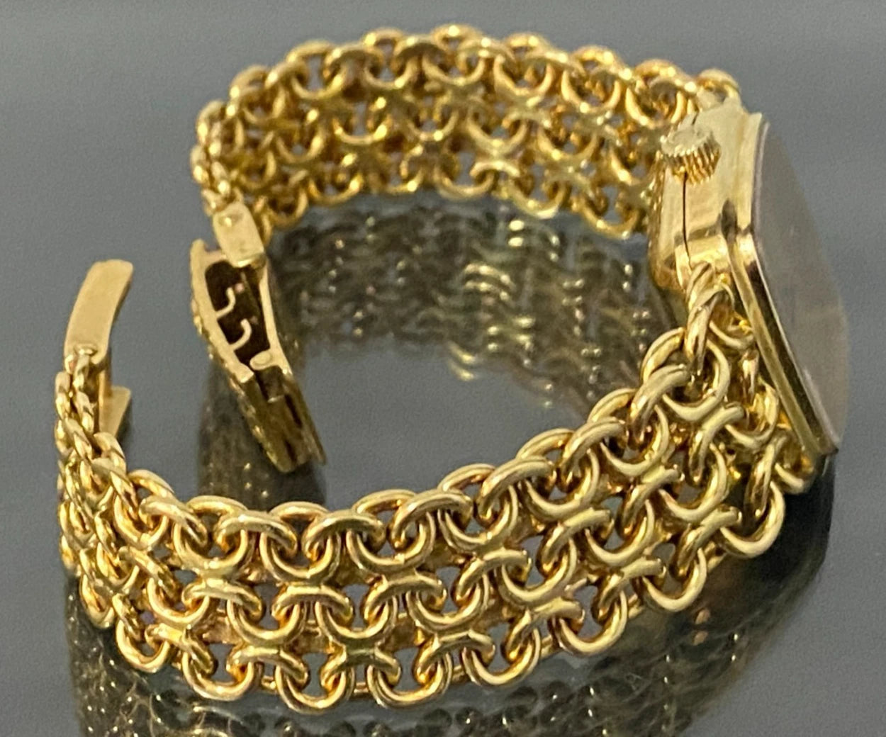 18K Solid Yellow Gold Bracelet & Case Automatic OMEGA Wristwatch