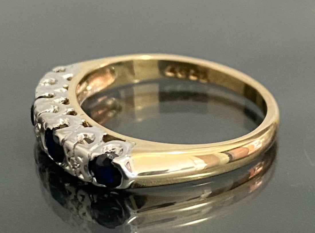Vintage 1978 9ct Gold Sapphire & Diamond Ring Size N (US 6.75)