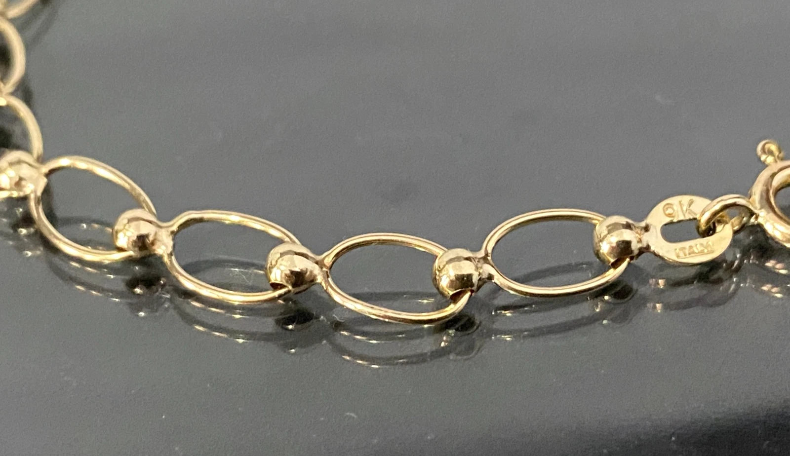 9K Yellow Gold Oval Link Bracelet 19cm Long