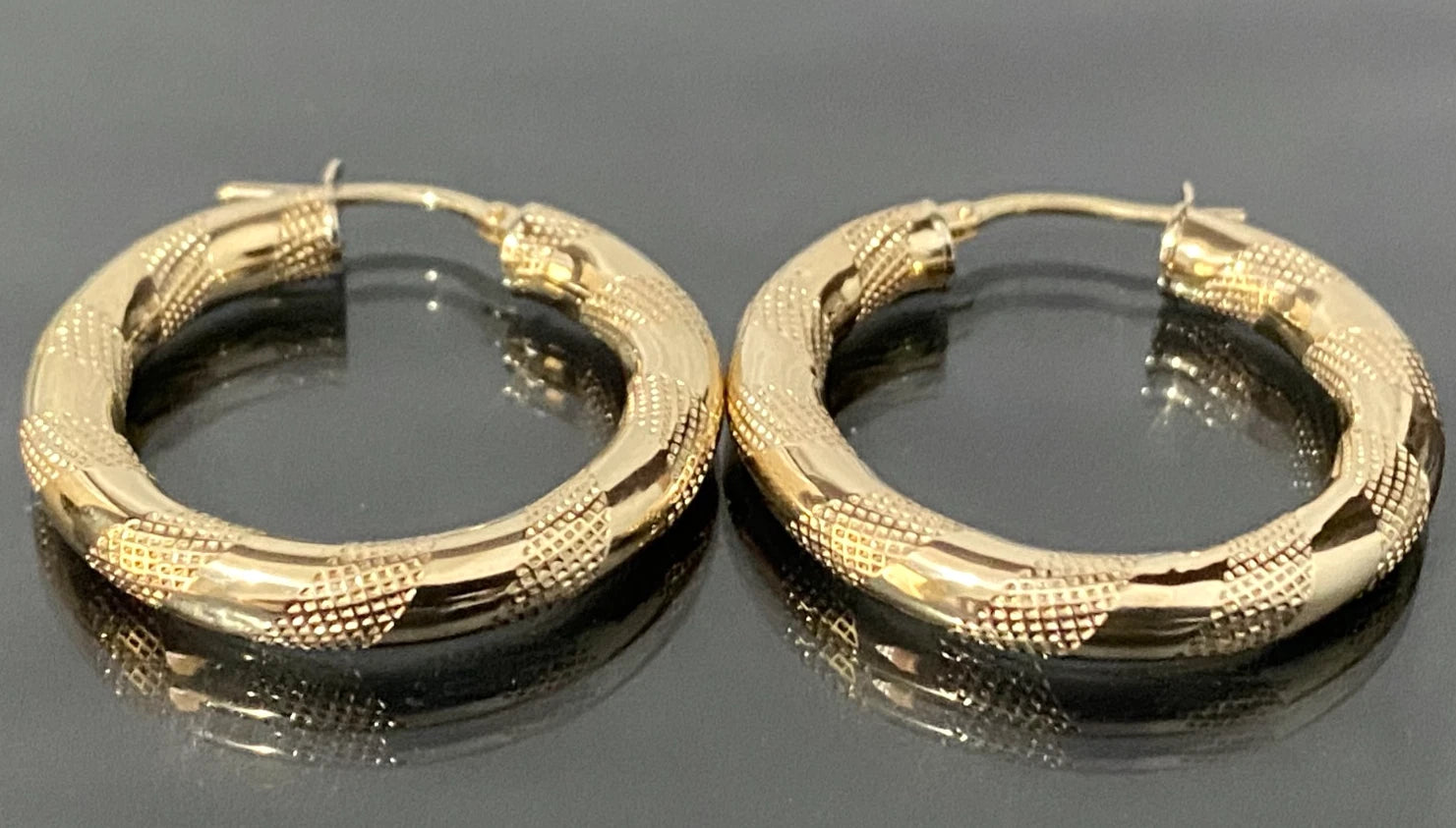Italian 9K Yellow Gold Hoop Earrings 27.0mm
