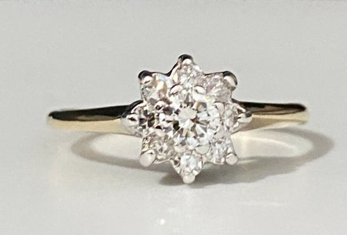 14K Yellow Gold & 0.45CT Diamond Cluster Ring Size Q - 8