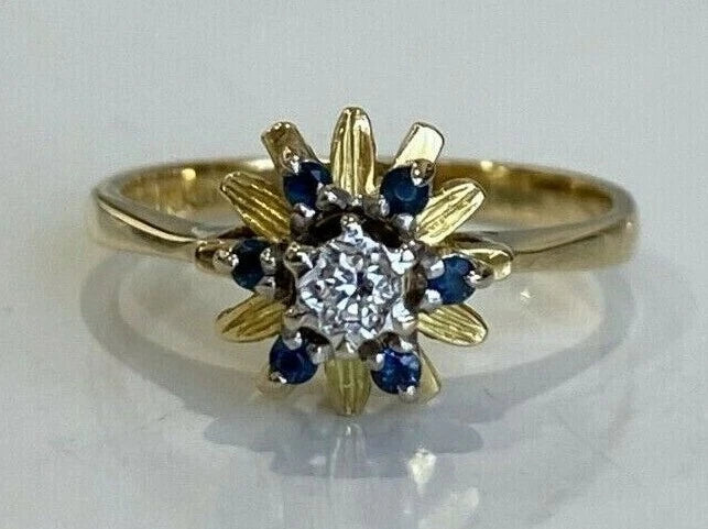 18K Yellow Gold W/ Sapphire & Diamond Flower Ring Size L 1/4 - 5 3/4