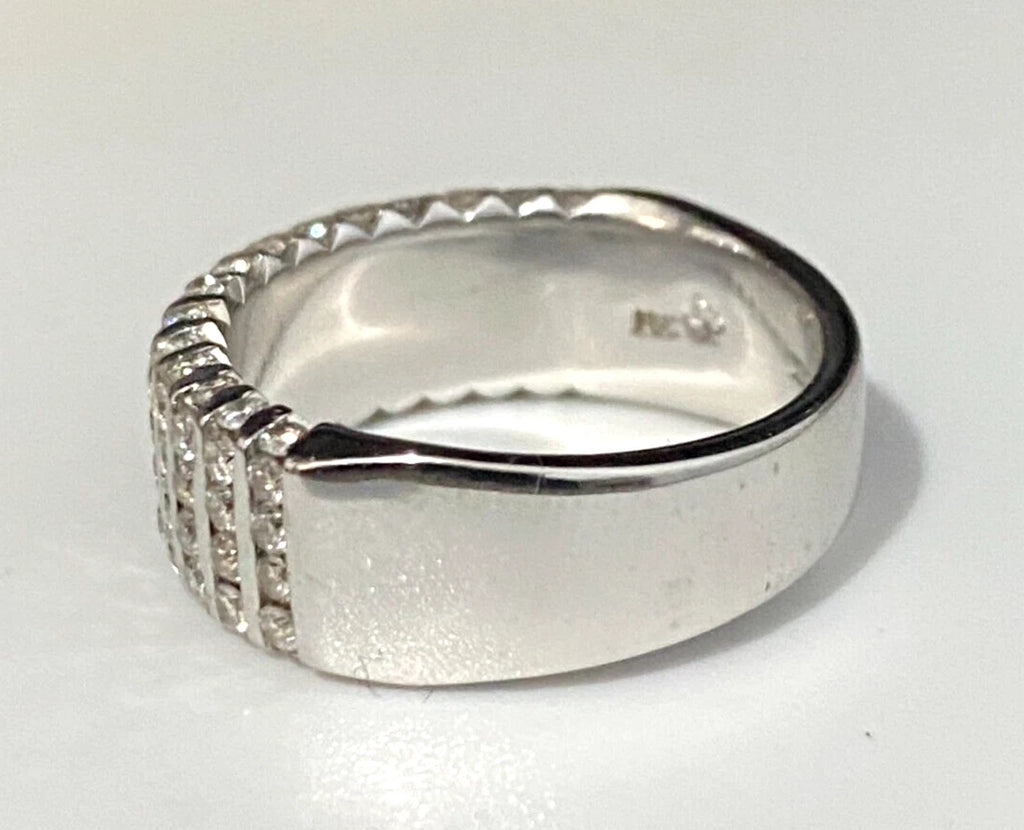 Heavy 18K White Gold & 1.20CT Brilliant Diamond Band Ring Size O - 7