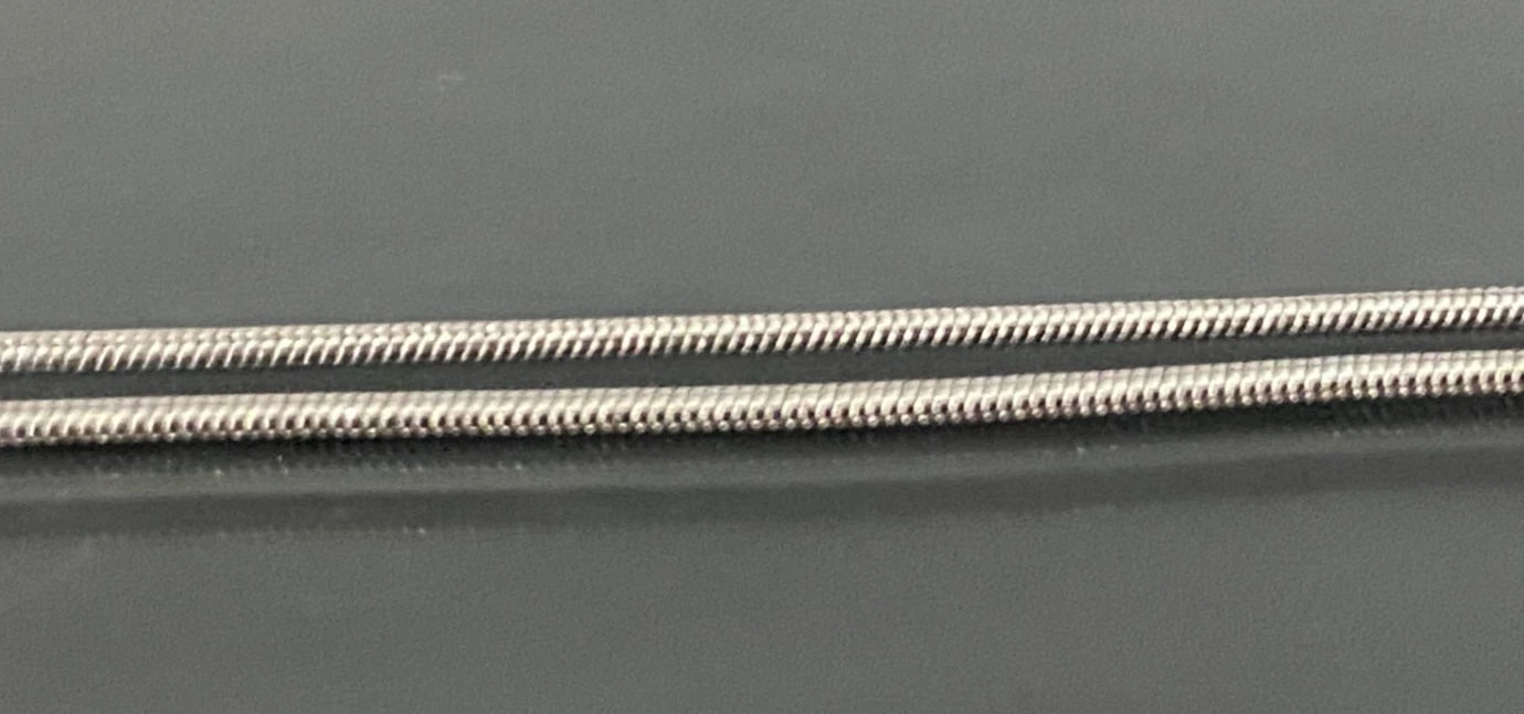 18K White Gold Snake Link Chain Necklace 40cm Long