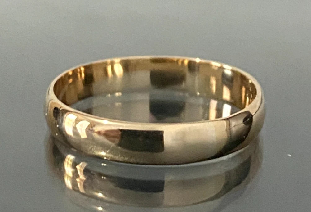 14K Yellow Gold Wedding Band Ring Size P - 7 3/4
