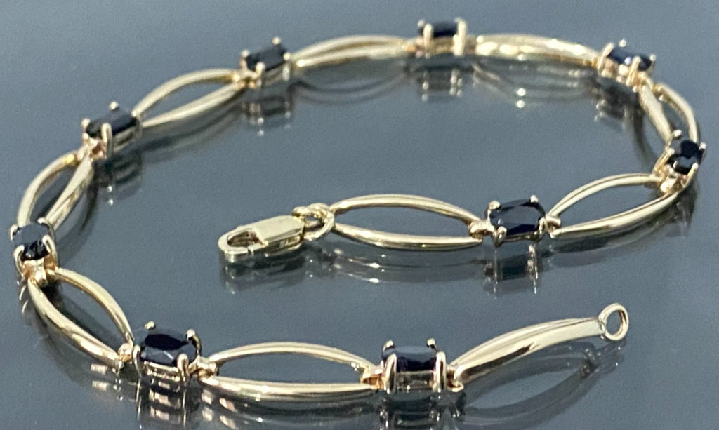 9K Yellow Gold & Black Sapphire Link Bracelet 20.50cm Long