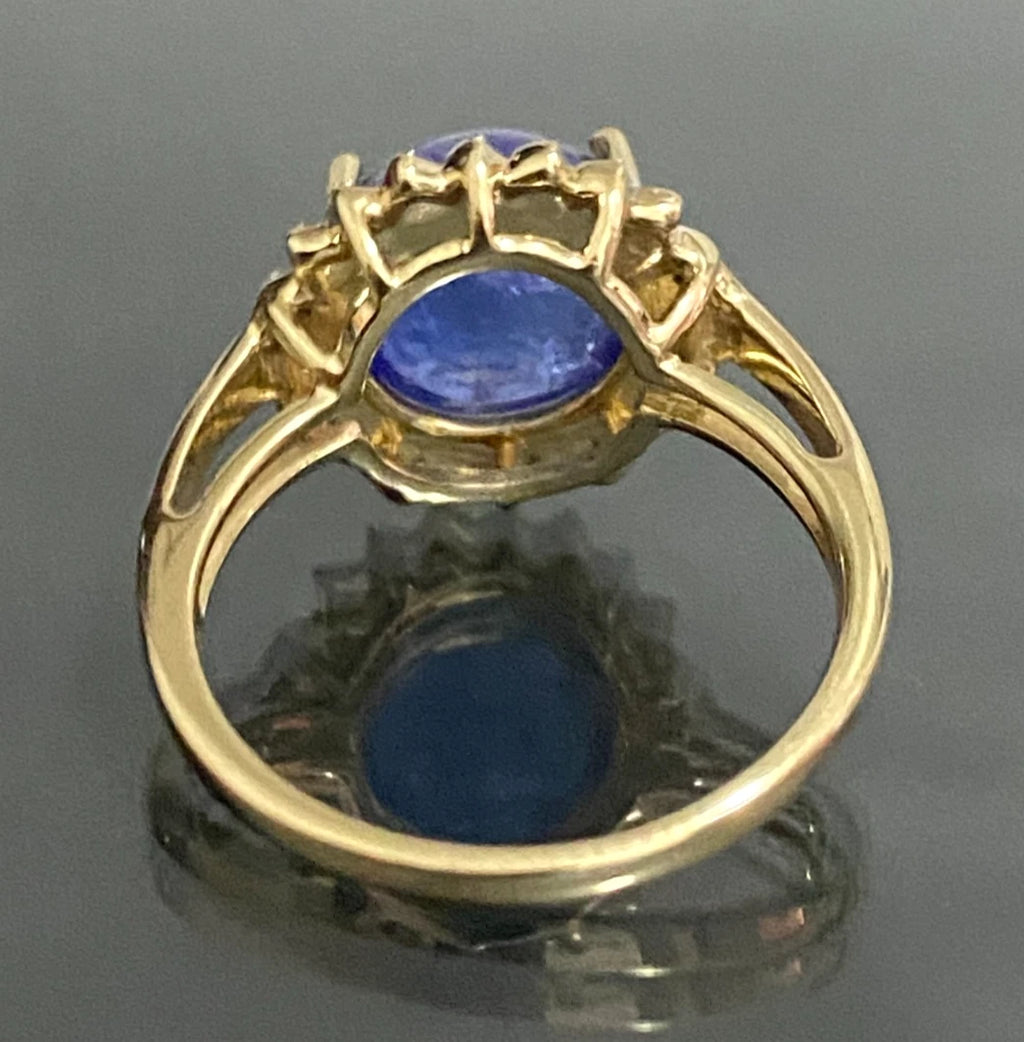 9K Yellow Gold With 5.24CT Tanzanite & Diamond Ring Size L (US 5.75)