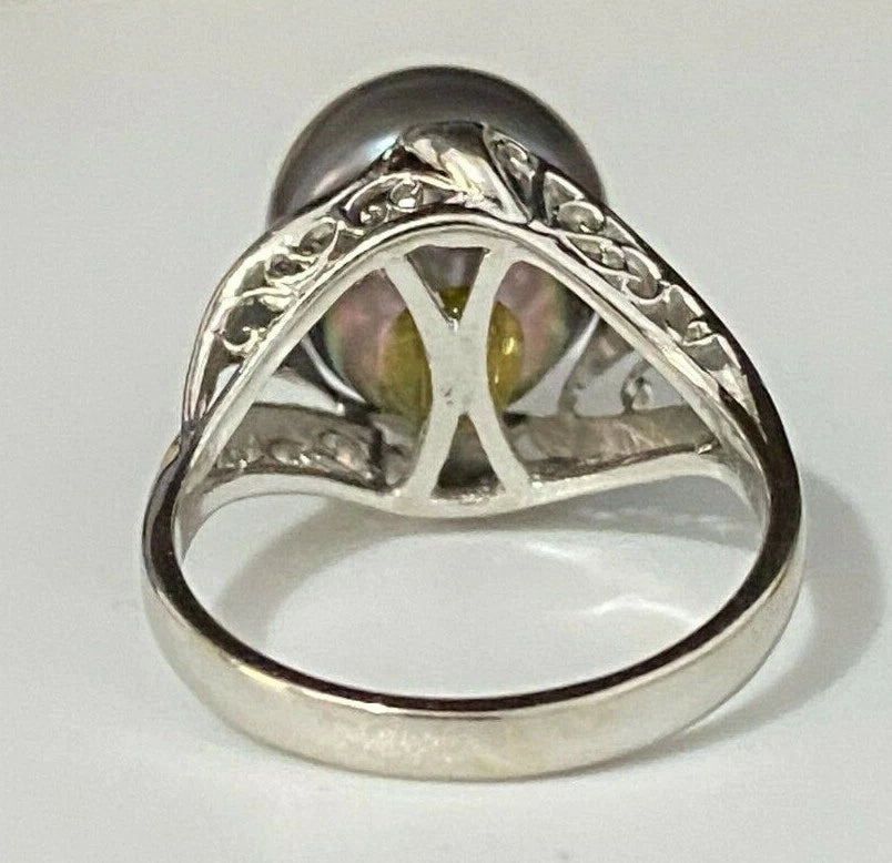 14K White Gold & 10.70mm Tahitian Pearl Ring size K - 5 1/8