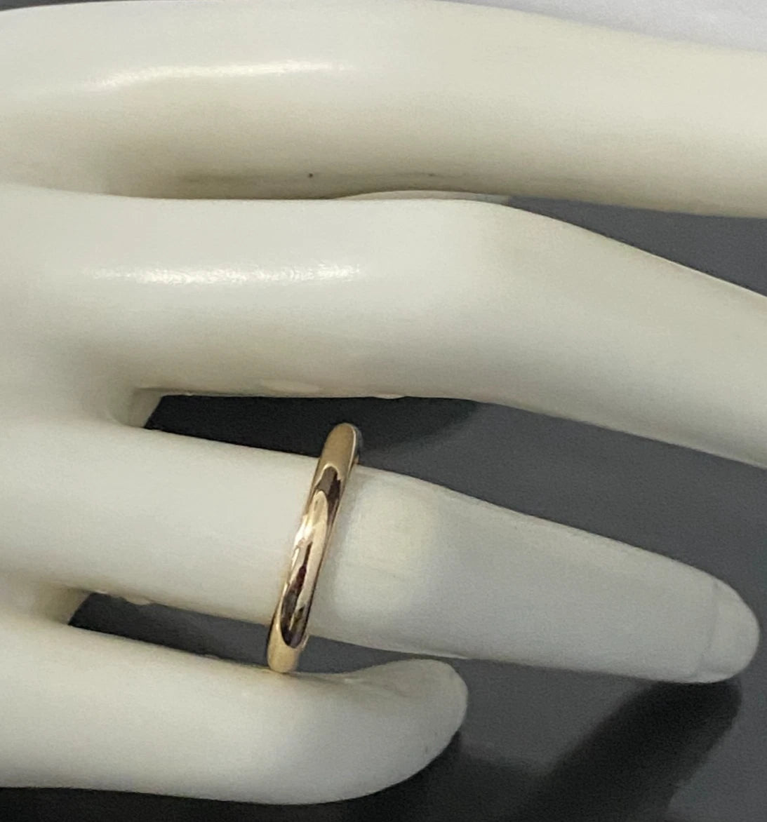 Vintage 9CT Yellow Gold Plain Wedding Band D Shape Bridal Ring Size M - 6 1/4