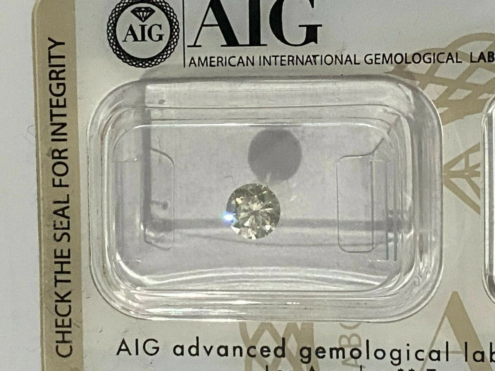 AIG Certified Natural Diamond Loose 0.52CT - SI2 Clarity