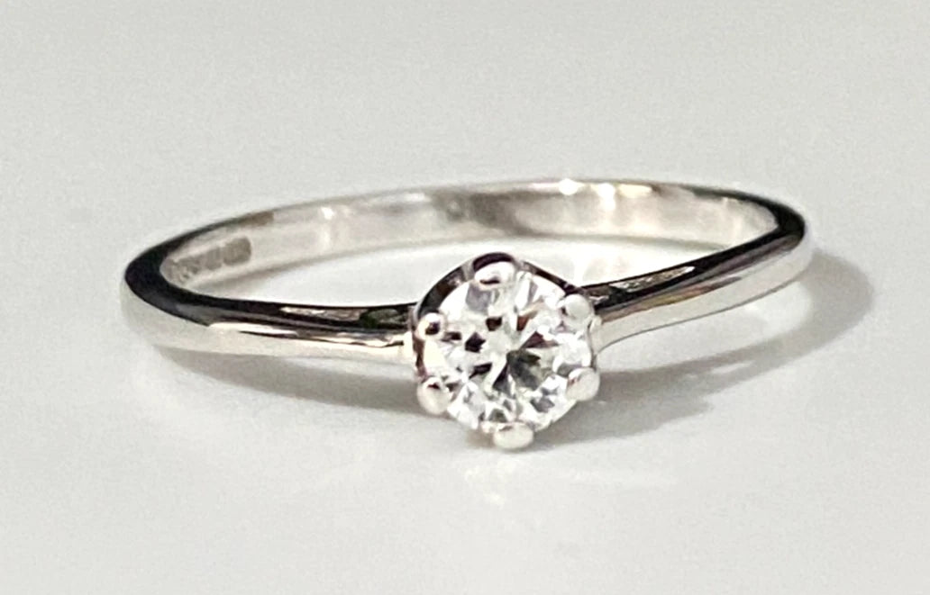 9K White Gold & 0.25CT Diamond Solitaire Engagement Ring Size N - 6 3/4