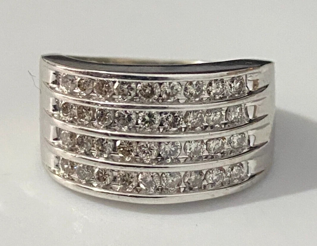 10K White Gold & 0.90CT Diamond 4 Row Channel Ring Size M 1/2 - 6 1/4