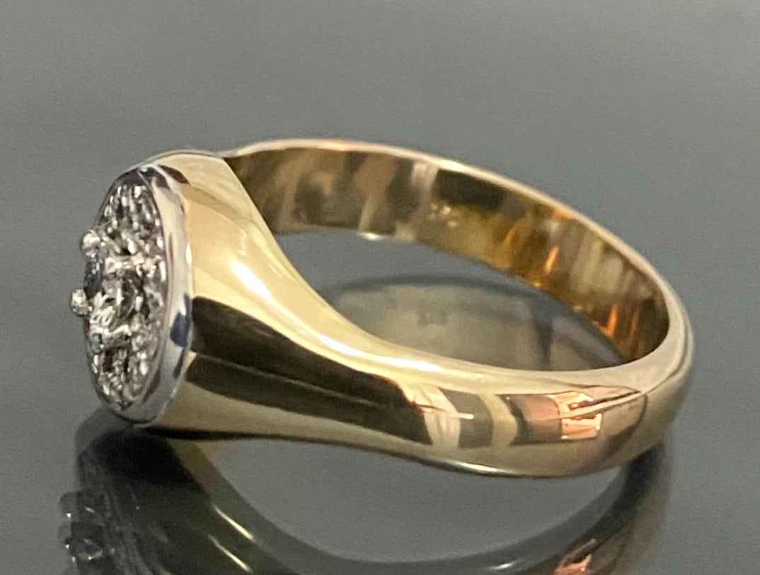 18K Yellow Gold & 0.25ct Diamond Men's Ring Size U (US 10.5)
