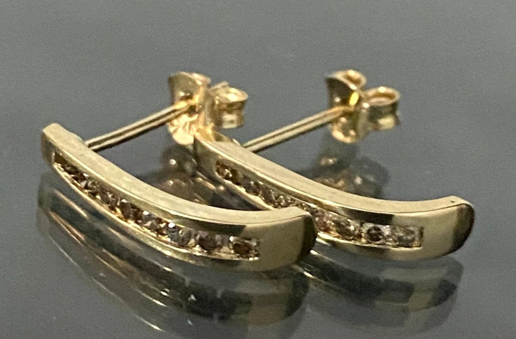 9K yellow Gold & Brown Diamond Chennel Set Stud Earrings