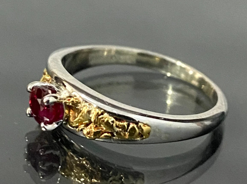 9K White Gold With Ruby & Natural Nuggets Inlay Ring Size N 1/2 - 7