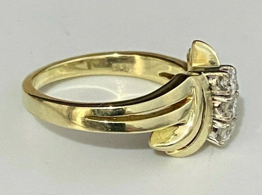 14K Yellow Gold & 0.28CT Diamond Three Stone Ring Size O 1/2 - 7 1/4