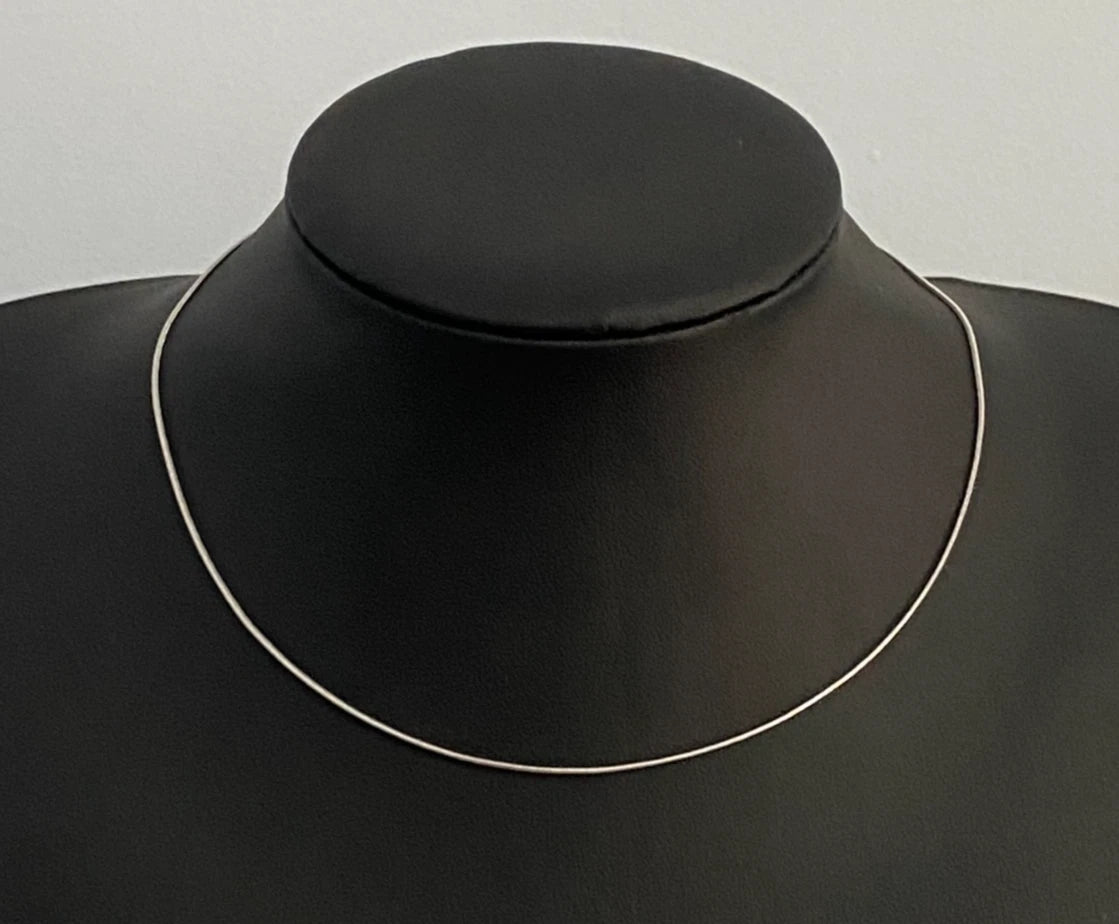 18K White Gold Snake Link Chain Necklace 40cm Long