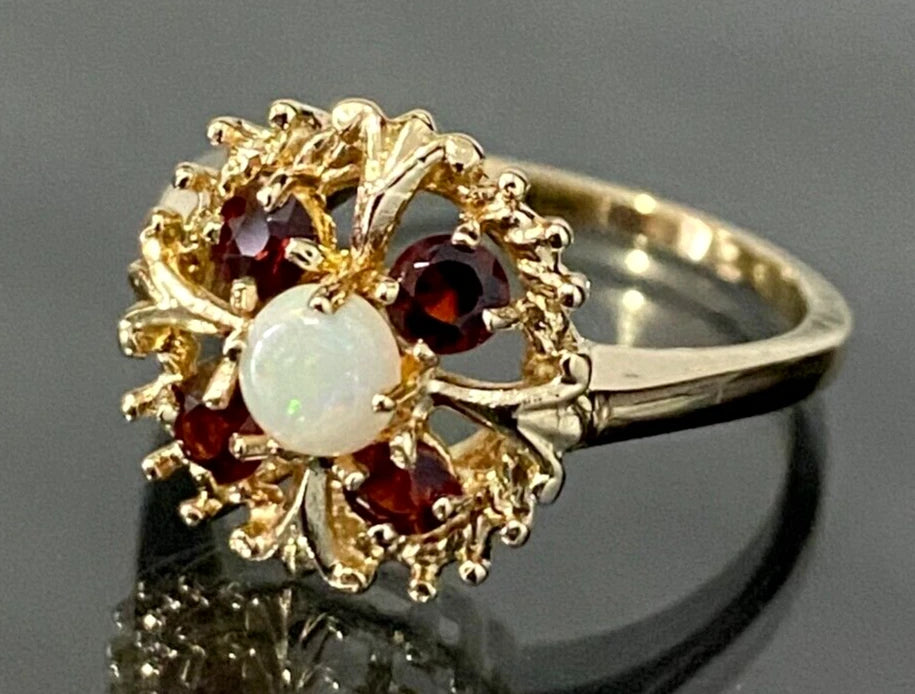 9K Yellow Gold W/ Opal & Garnet Ring Size M - 6